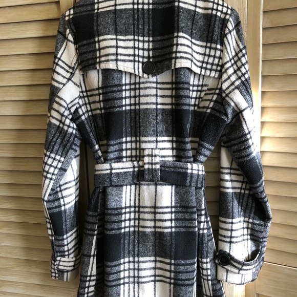 Jou Jou plaid double breasted coat size M - Picture 9 of 9